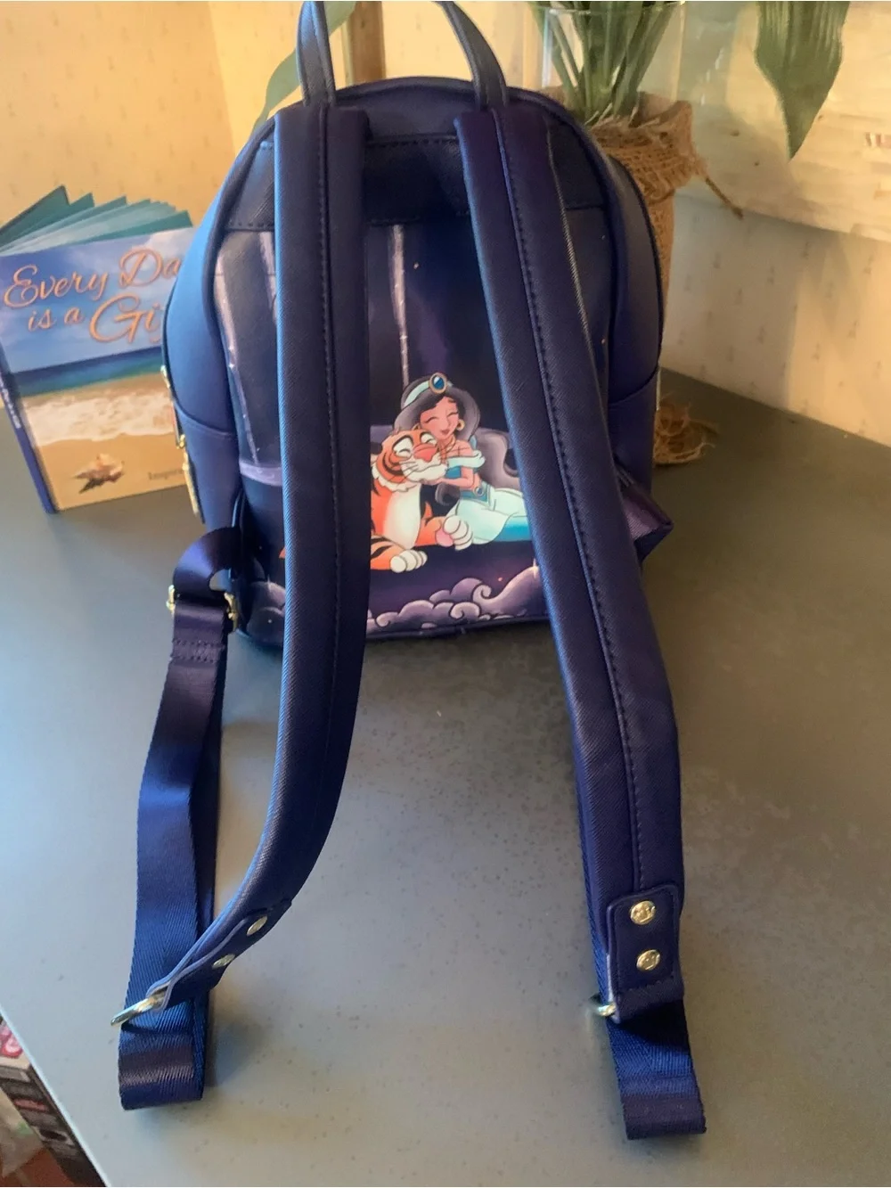 DISNEY, NEW WITH NO TAG, LOUNGEFLY, Aladdin Jasmine Castle mini backpack.